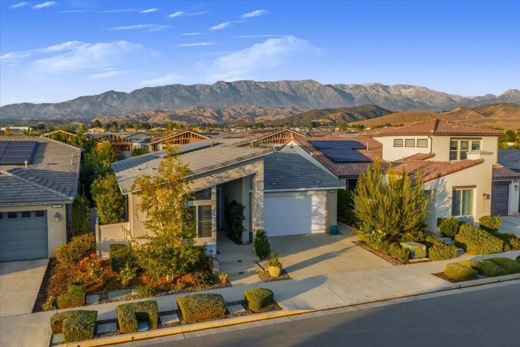 1514 Overpark Lane, Beaumont, California 92223 home-pic-36
