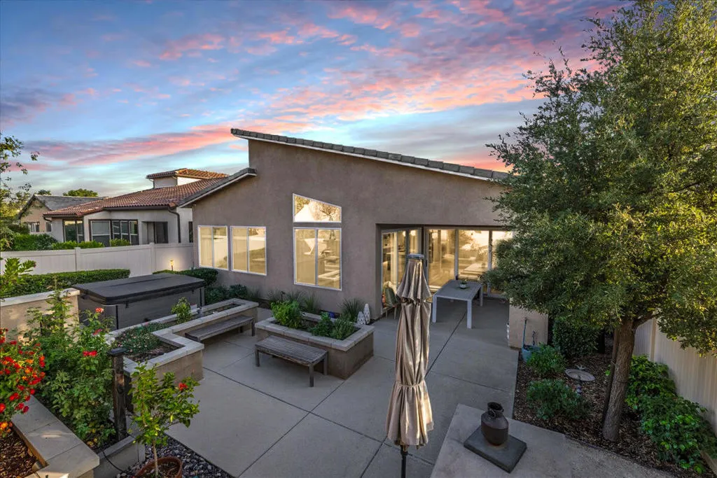 1514 Overpark Lane, Beaumont, California 92223 home-pic-34