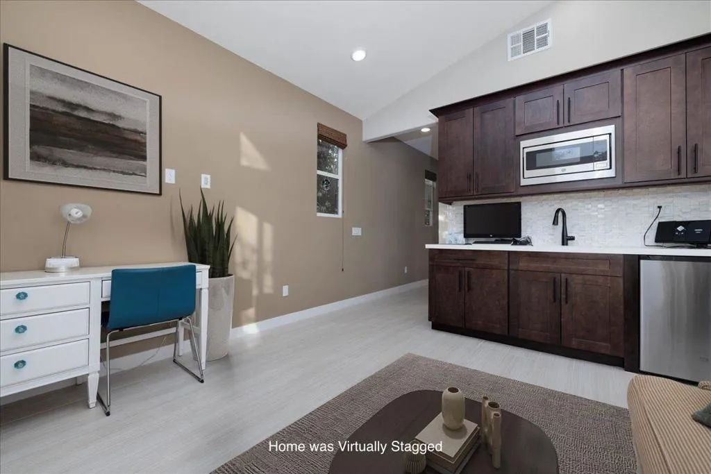 1514 Overpark Lane, Beaumont, California 92223 home-pic-25