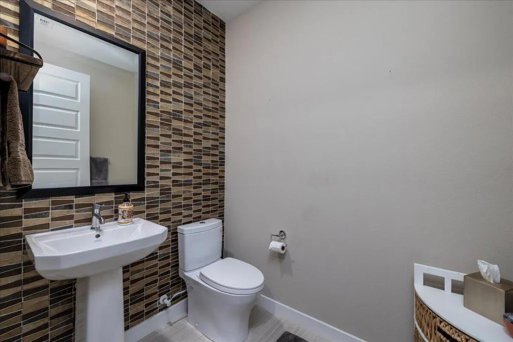 1514 Overpark Lane, Beaumont, California 92223 home-pic-17