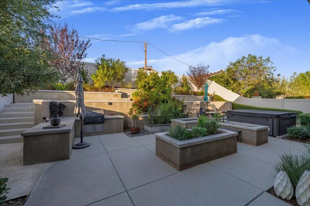 1514 Overpark Lane, Beaumont, California 92223 home-pic-29