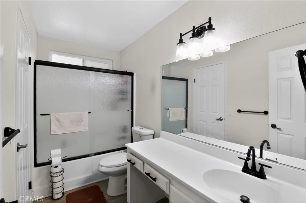 15798 Bleriot, Hesperia, California 92345 home-pic-15