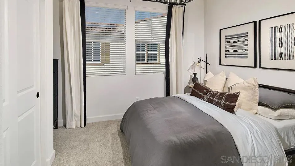 2907 Faye Drive, San Marcos, California 92078 home-pic-8