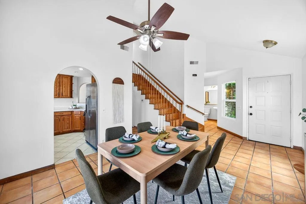 31218 Comotilo Ct, Temecula, California 92592 home-pic-6