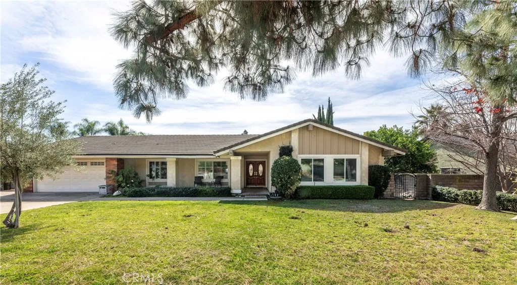 628 Charleston, Claremont, California 91711 home-pic-1