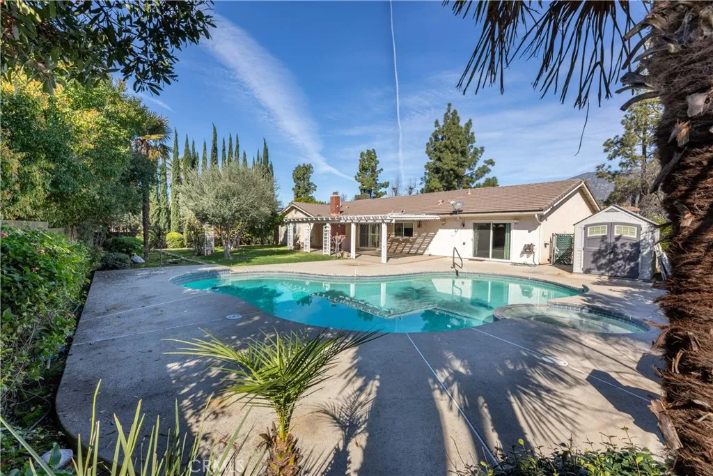 628 Charleston, Claremont, California 91711 home-pic-41