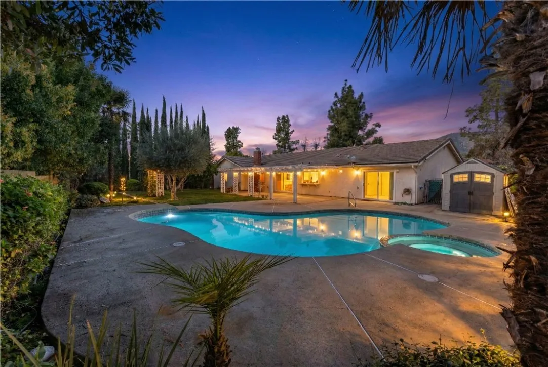 628 Charleston, Claremont, California 91711 home-pic-45
