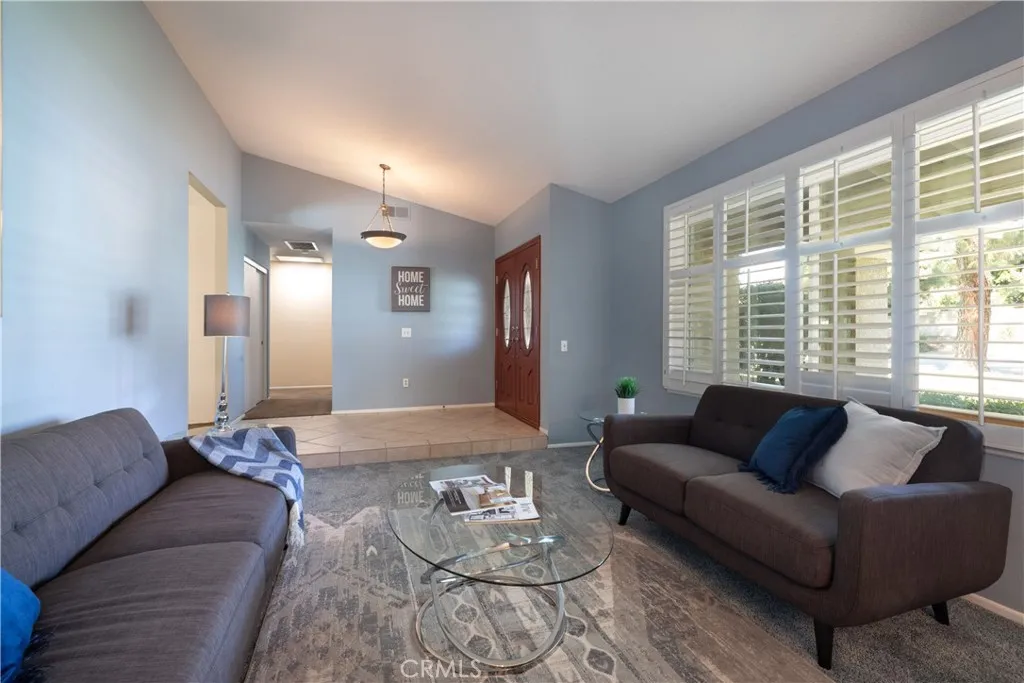 628 Charleston, Claremont, California 91711 home-pic-9