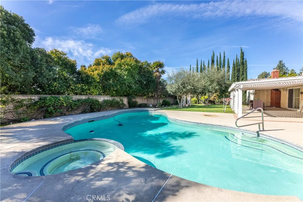 628 Charleston, Claremont, California 91711 home-pic-43
