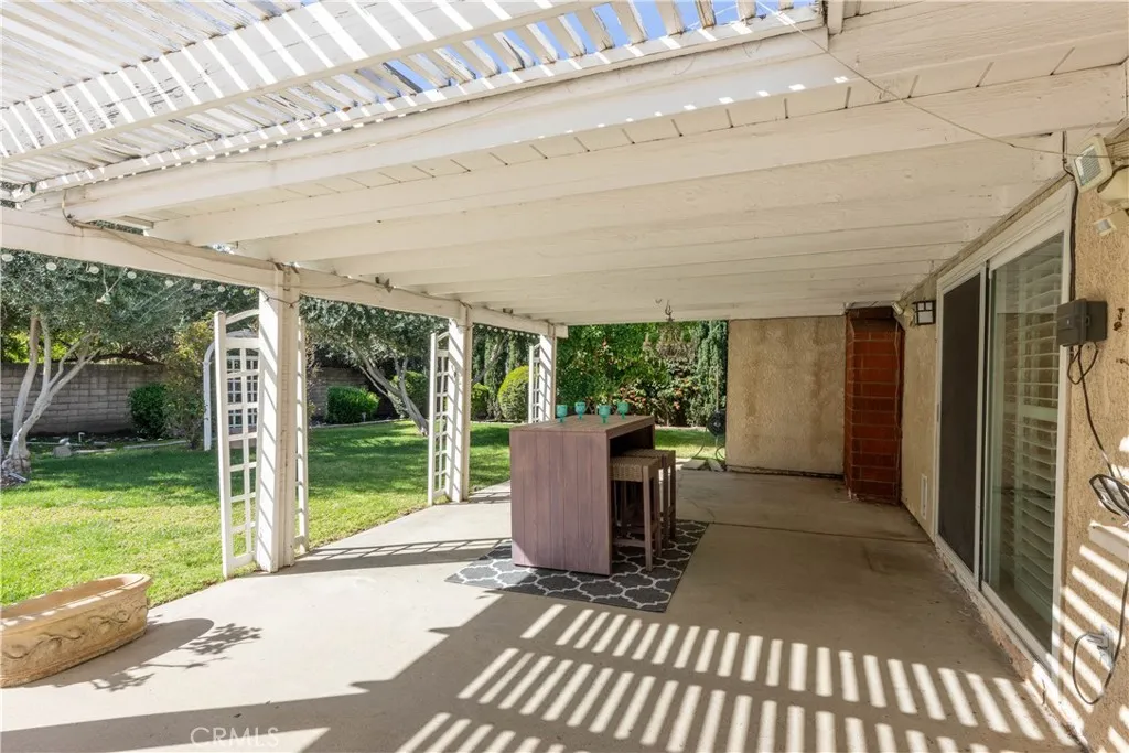 628 Charleston, Claremont, California 91711 home-pic-47