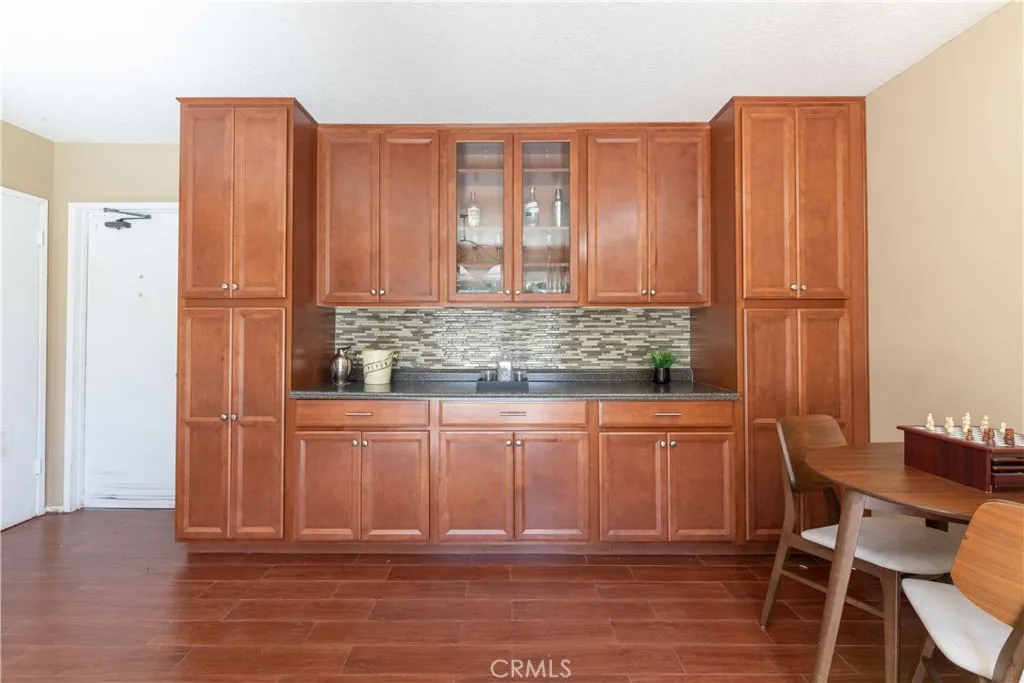 628 Charleston, Claremont, California 91711 home-pic-23