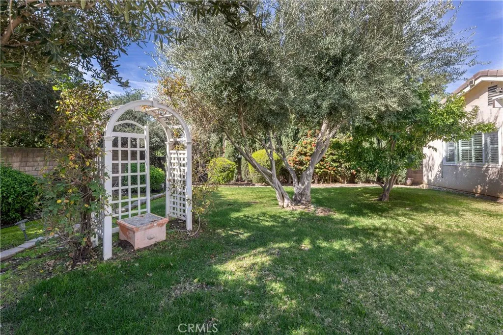 628 Charleston, Claremont, California 91711 home-pic-48