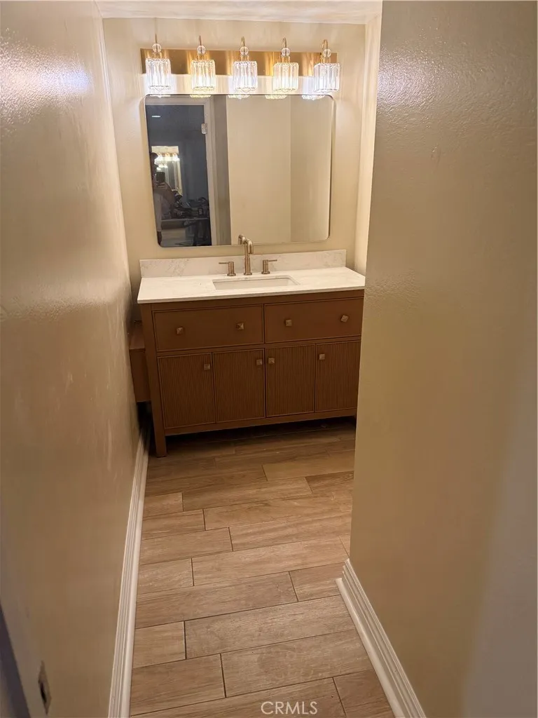 1625 Stonewood Court, San Pedro, California 90732 home-pic-25