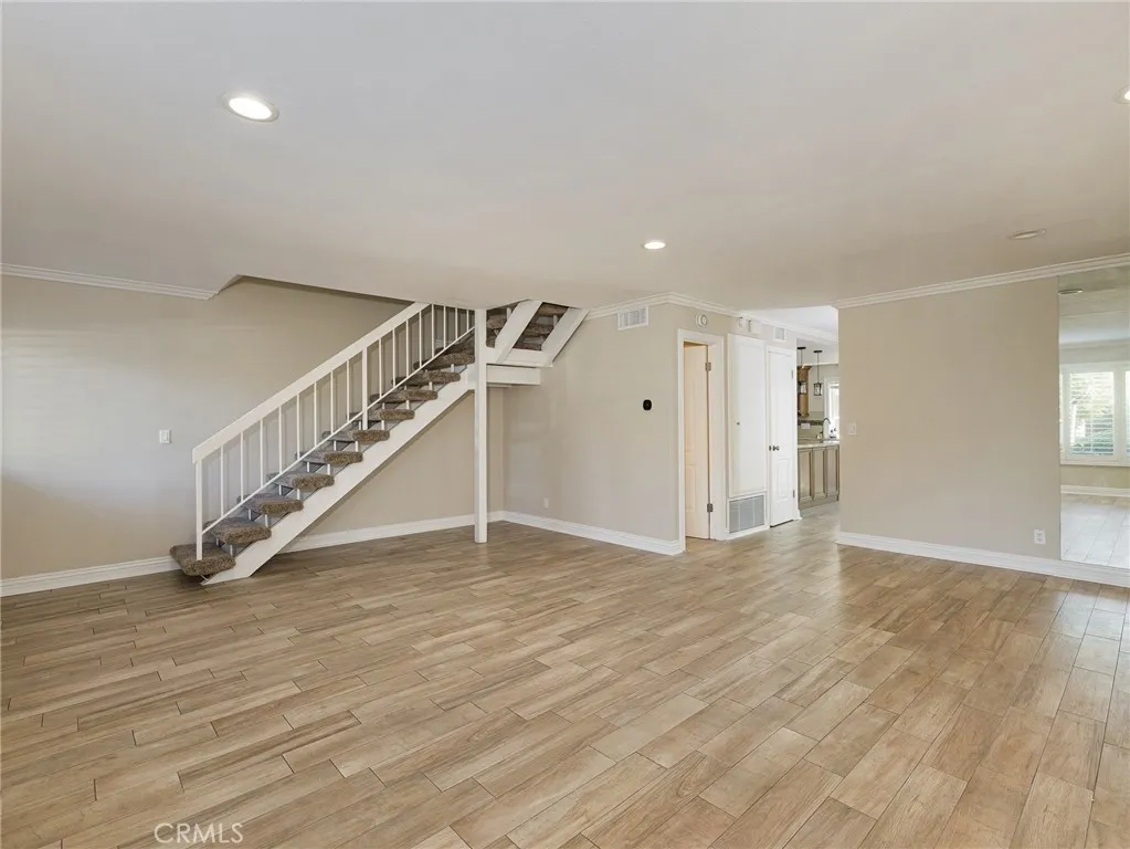 1625 Stonewood Court, San Pedro, California 90732 home-pic-7
