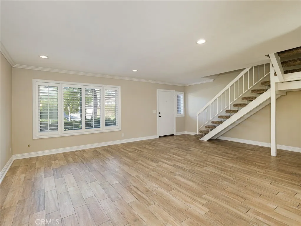 1625 Stonewood Court, San Pedro, California 90732 home-pic-6