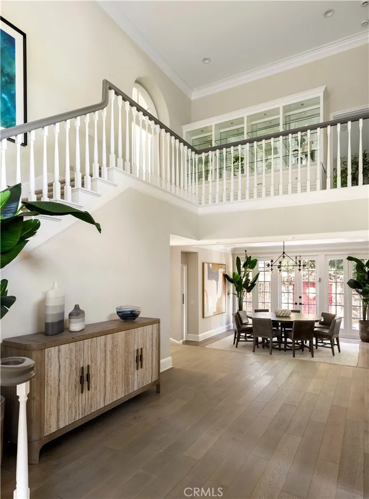 9 Huntington Court, Newport Beach, California 92660 home-pic-16