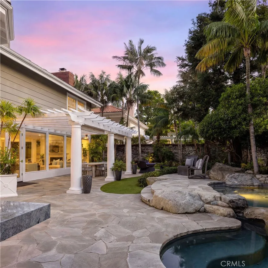 9 Huntington Court, Newport Beach, California 92660 home-pic-32