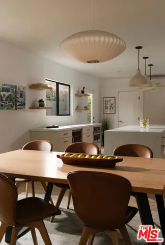 Dining Area & Kitchen