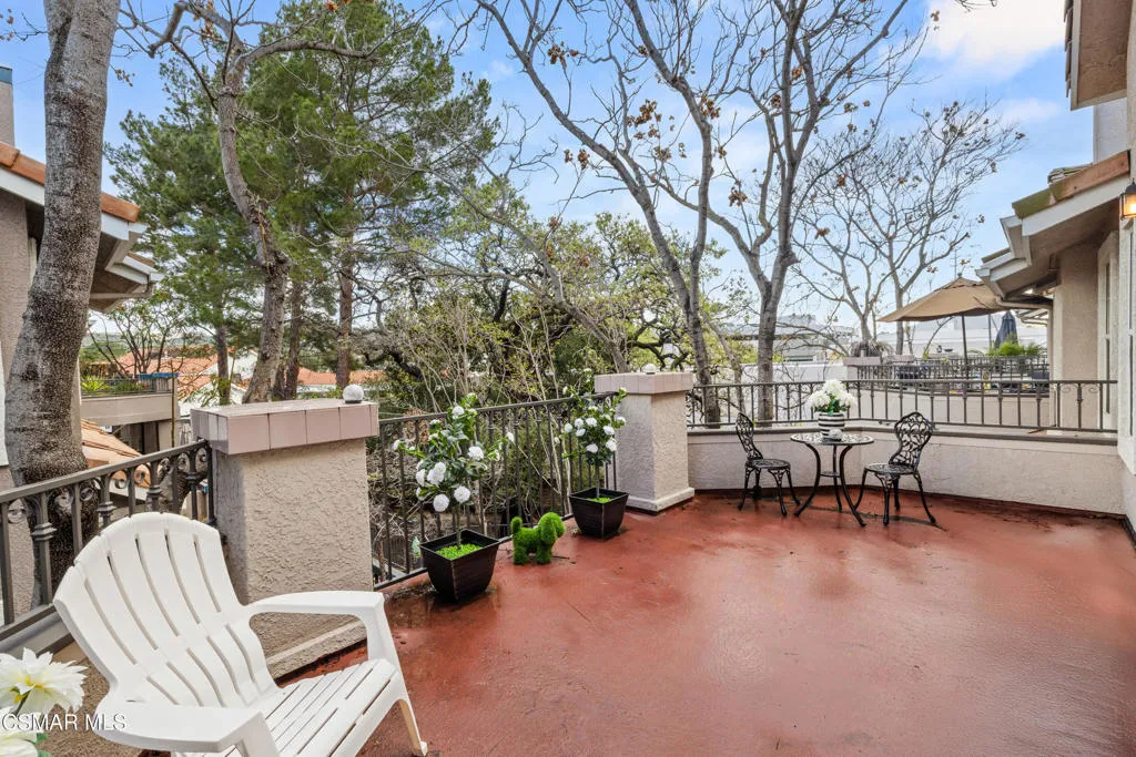 3388 Holly Grove Street, Thousand Oaks, California 91362 home-pic-21