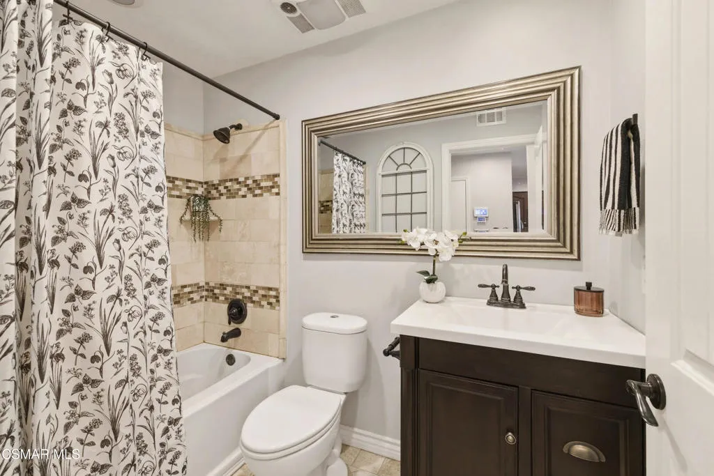 3388 Holly Grove Street, Thousand Oaks, California 91362 home-pic-11