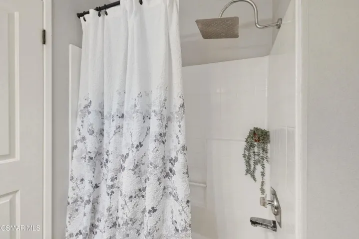 Primary shower