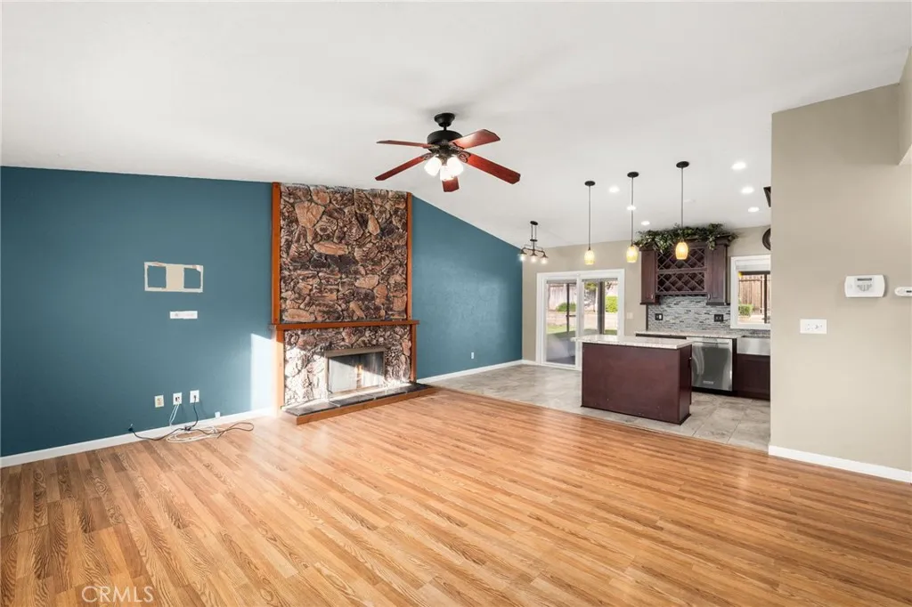 936 Judson, Redlands, California 92374 home-pic-6
