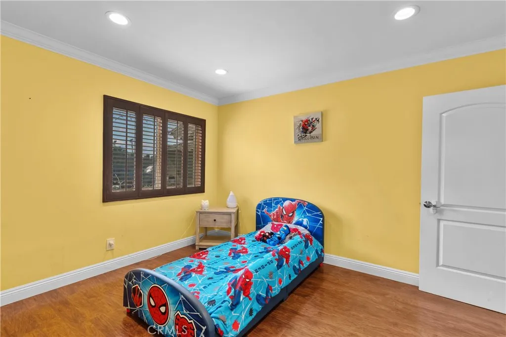 17161 Ludlow, Granada Hills, California 91344 home-pic-19