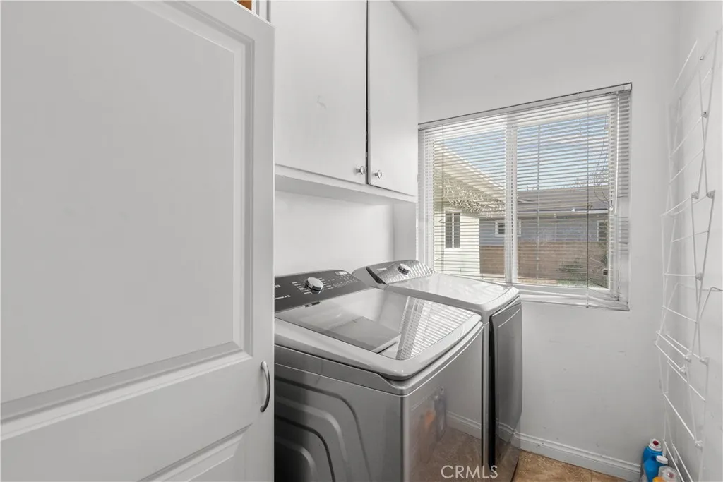 17161 Ludlow, Granada Hills, California 91344 home-pic-24