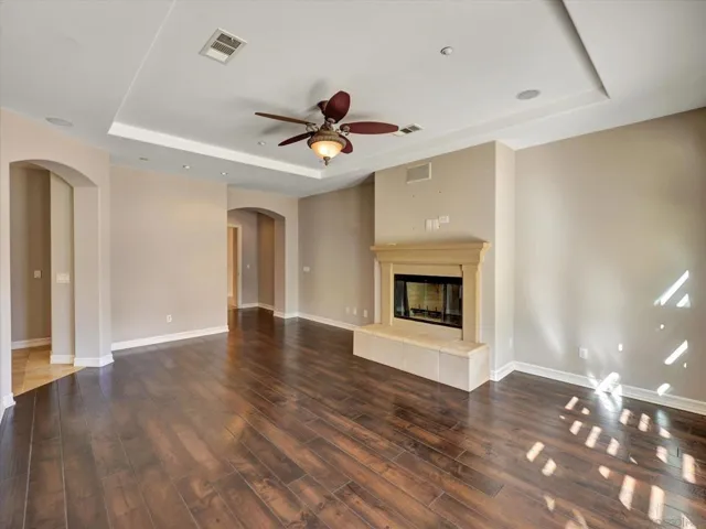 25440 Rue Lausanne, Escondido, California 92026