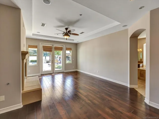 25440 Rue Lausanne, Escondido, California 92026