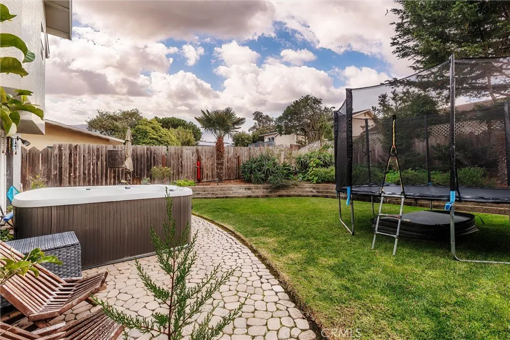 319 Mar Vista, Los Osos, California 93402 home-pic-26