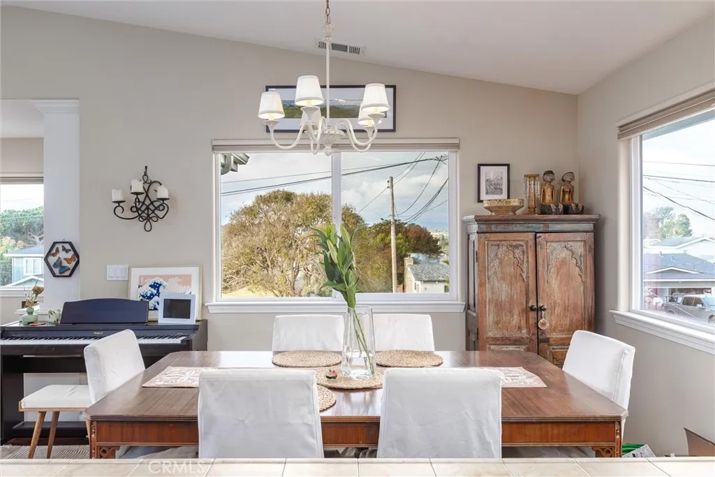 319 Mar Vista, Los Osos, California 93402 home-pic-10