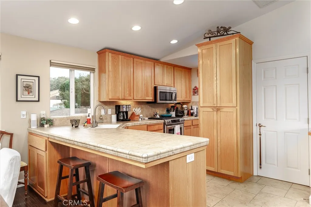 319 Mar Vista, Los Osos, California 93402 home-pic-11