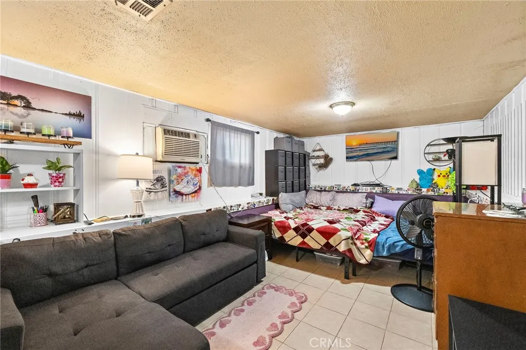 3212 Poplar, Alhambra, California 91803 home-pic-23