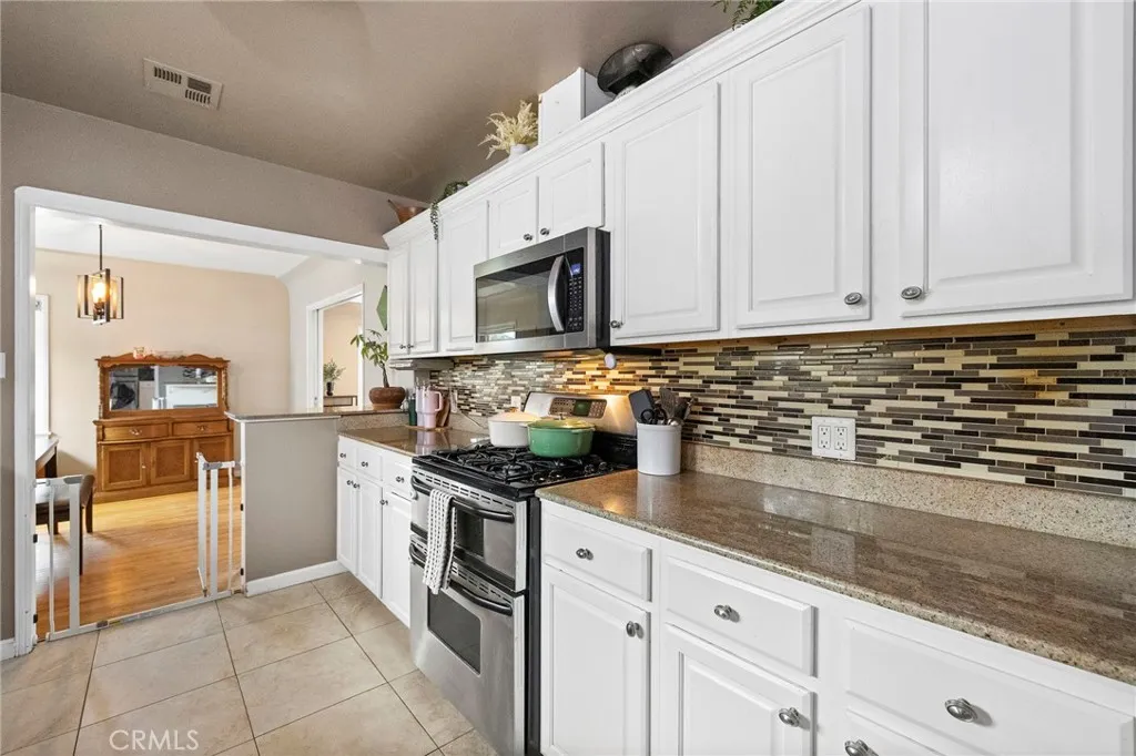 3212 Poplar, Alhambra, California 91803 home-pic-14