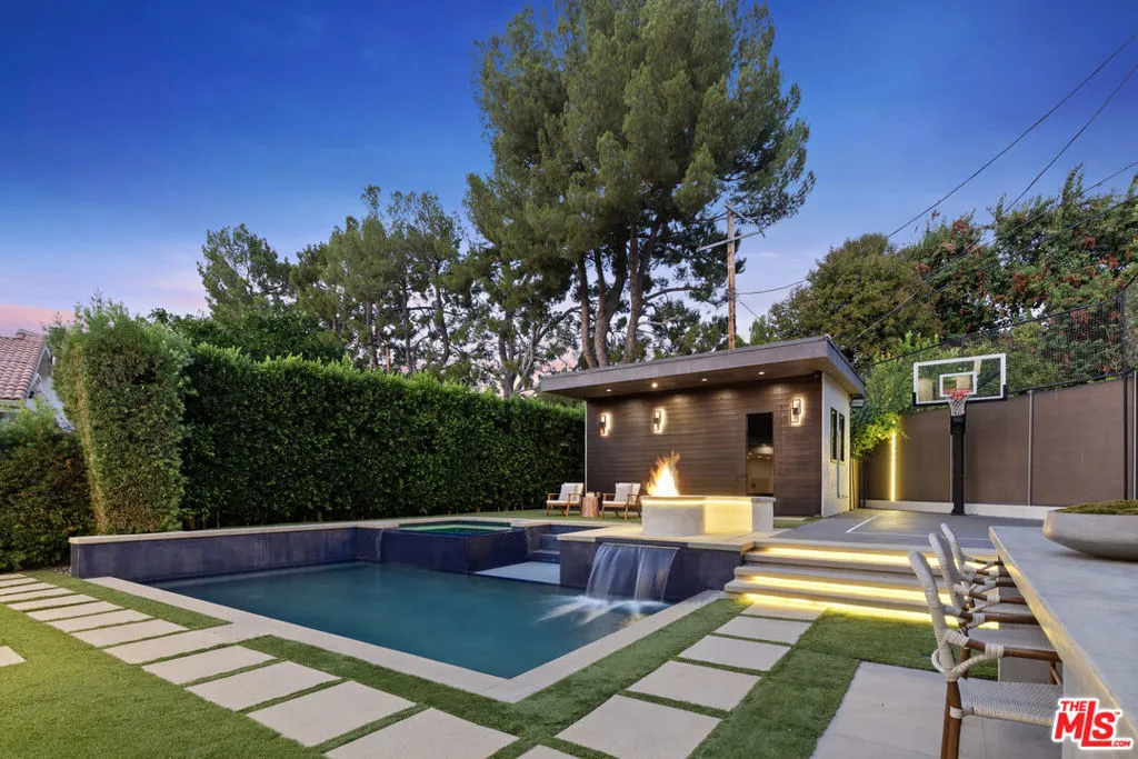 4854 Alonzo Avenue, Encino, California 91316 home-pic-48