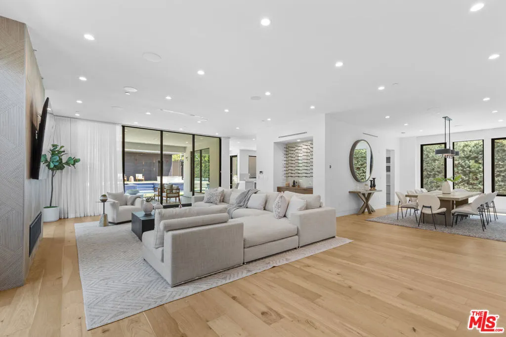 4854 Alonzo Avenue, Encino, California 91316 home-pic-12