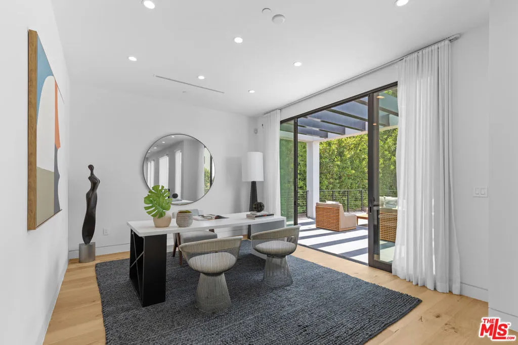 4854 Alonzo Avenue, Encino, California 91316 home-pic-20