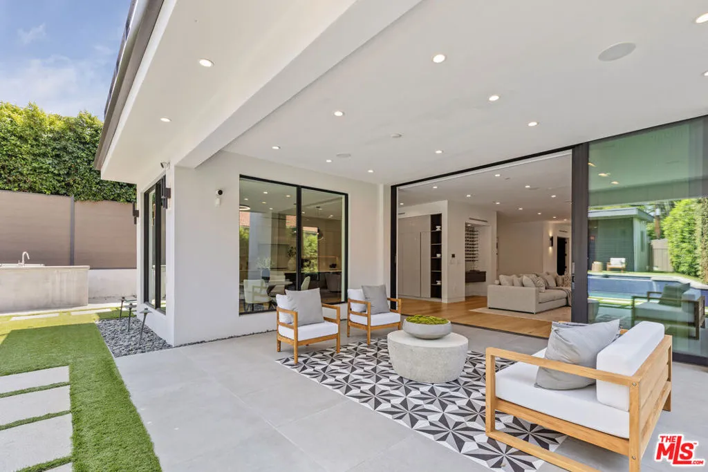 4854 Alonzo Avenue, Encino, California 91316 home-pic-36