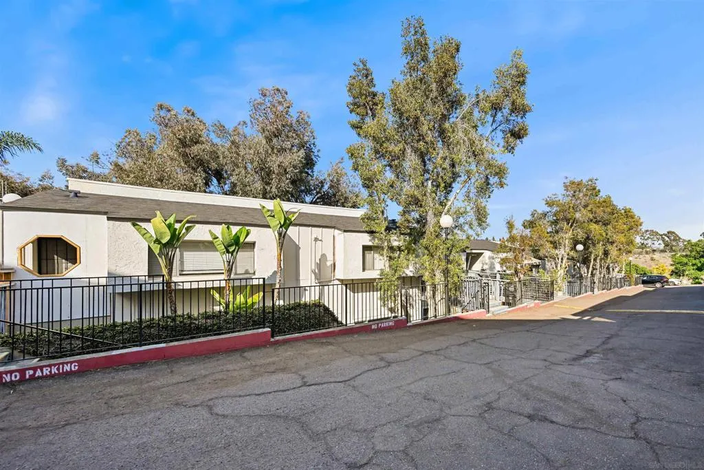 1291 34th St 23, San Diego, California 92102 home-pic-15