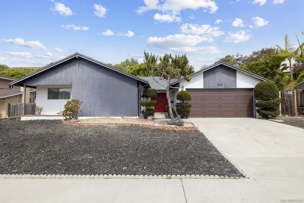 4809 Kelly Dr., Carlsbad, California 92008 home-pic-1