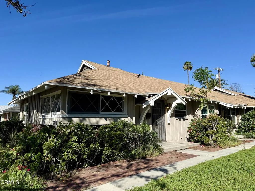 12811 Oxnard Street, North Hollywood, California 91606 home-pic-2