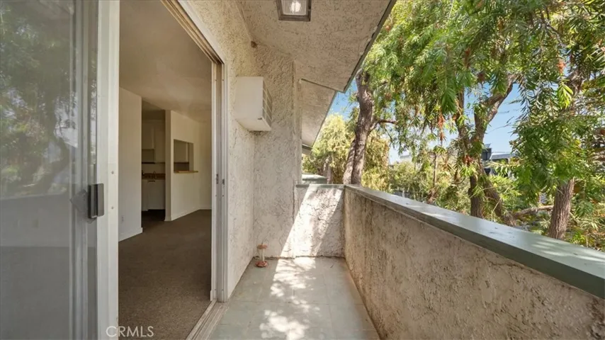 3649 Glendon Avenue 202, Los Angeles, California 90034