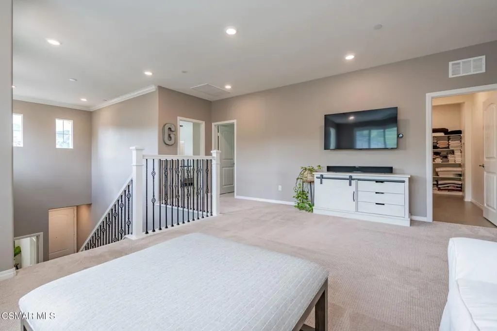 3439 Thistle Court, Simi Valley, California 93065 home-pic-35