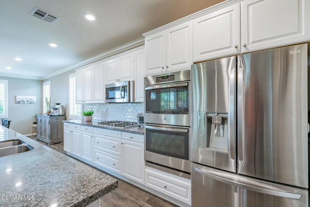 3439 Thistle Court, Simi Valley, California 93065 home-pic-20