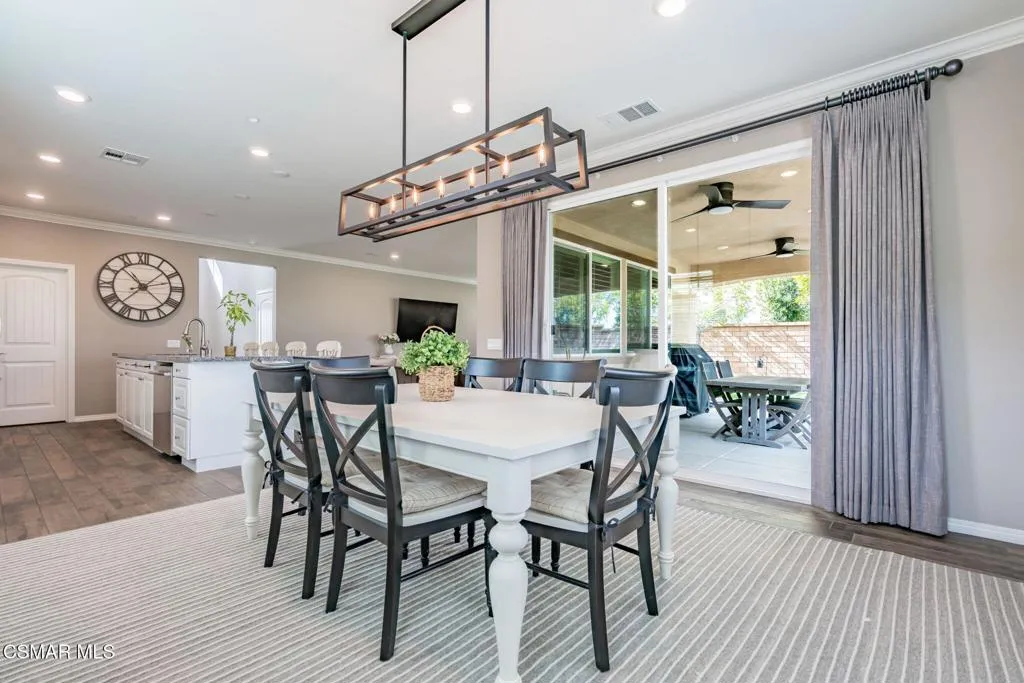 3439 Thistle Court, Simi Valley, California 93065 home-pic-28