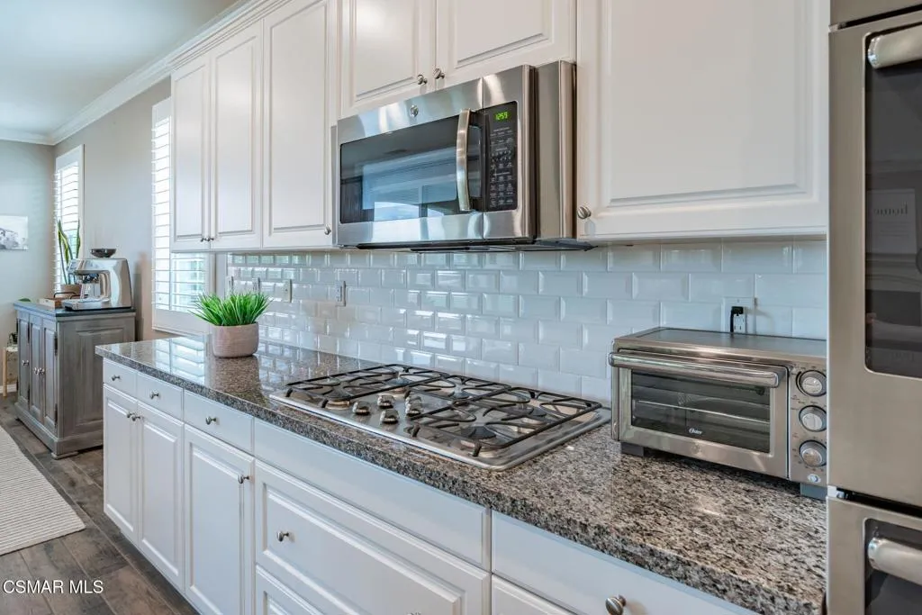 3439 Thistle Court, Simi Valley, California 93065 home-pic-21