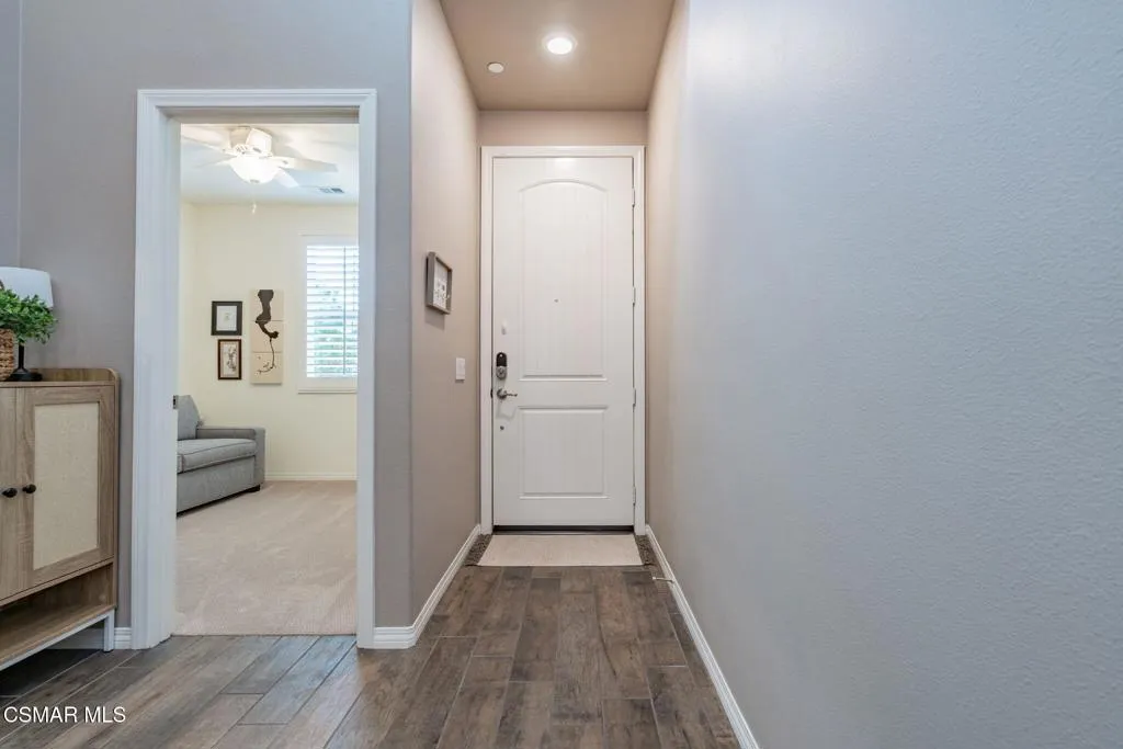 3439 Thistle Court, Simi Valley, California 93065 home-pic-9