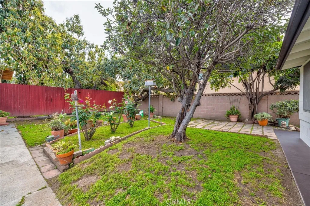 6722 Keltonview Drive, Pico Rivera, California 90660 home-pic-30