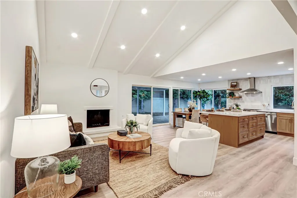 2361 Basswood Circle, Tustin, California 92780 home-pic-5